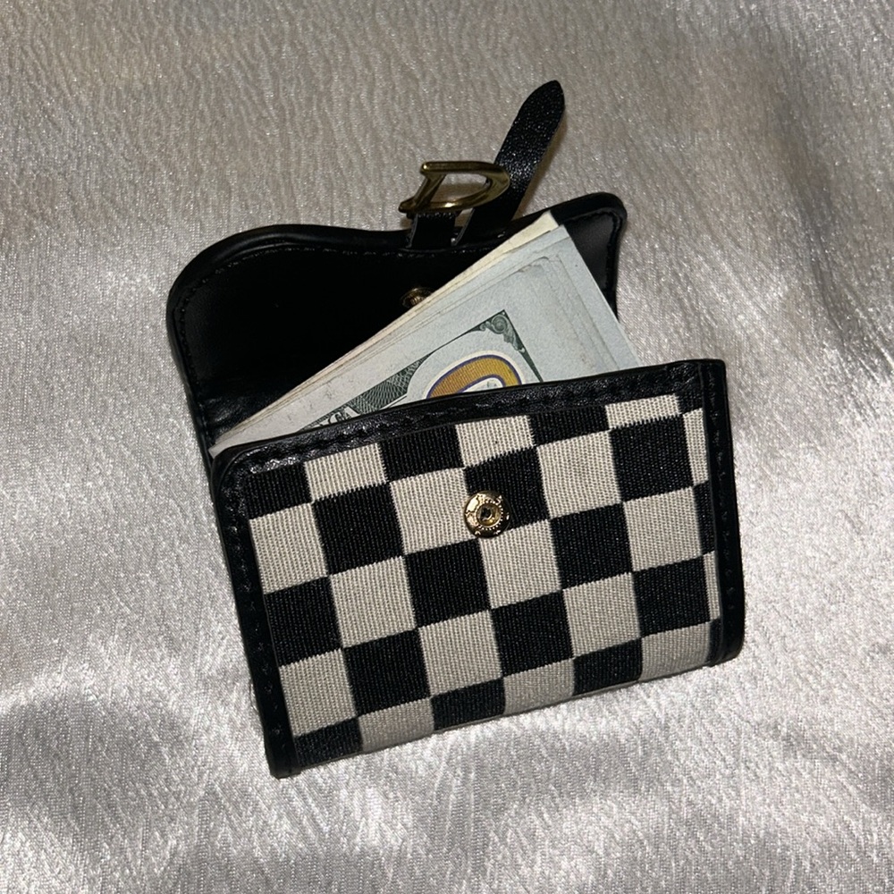 Wallet - Picture 6 of 8